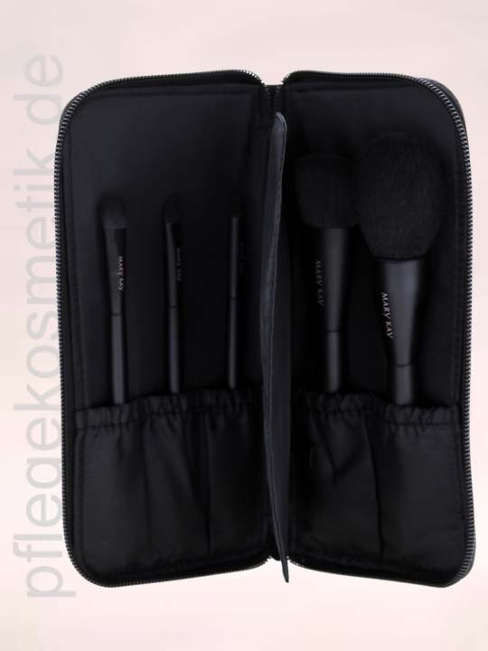 Mary kay makeup bag with brushes hotsell
